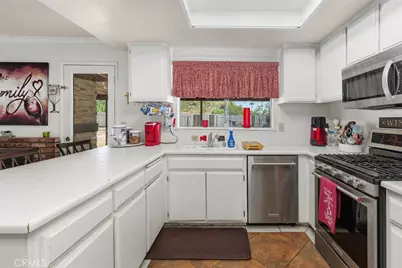 233 Southshore, Lake Elsinore, CA 92530 - Photo 12