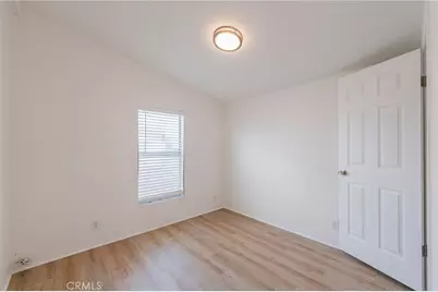 12062 W Edinger Spc 19, Santa Ana, CA 92704 - Photo 8