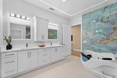 64 Mann, Irvine, CA 92612 - Photo 20
