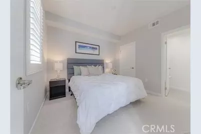 37 Waldorf, Irvine, CA 92612 - Photo 18