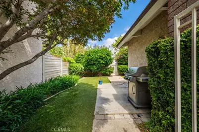 9 Badger Pass, Irvine, CA 92604 - Photo 22