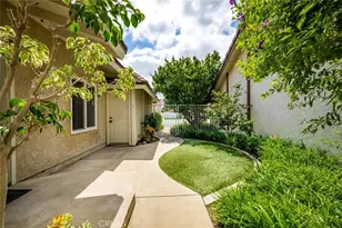 9 Badger Pass, Irvine, CA 92604 - Photo 22