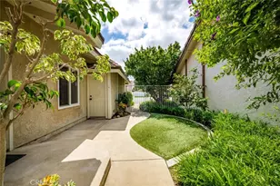 9 Badger Pass, Irvine, CA 92604 - Photo 22