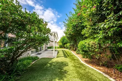 9 Badger Pass, Irvine, CA 92604 - Photo 2