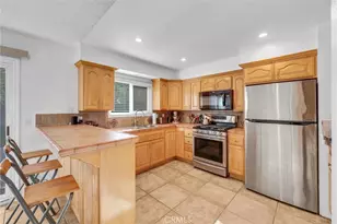 16572 Patricia Ln, Huntington Beach, CA 92647 - Photo 10