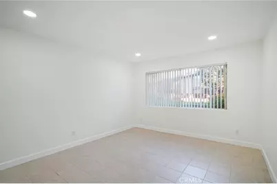 1044 Cabrillo Park Dr #B, Santa Ana, CA 92701 - Photo 16