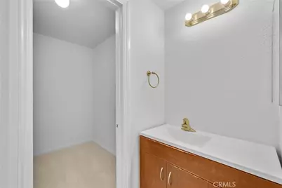 2000 W Palmyra #30, Orange, CA 92868 - Photo 20