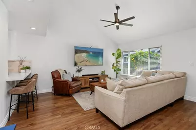 159 Morristown, Costa Mesa, CA 92626 - Photo 8