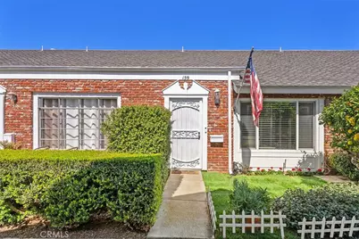 159 Morristown, Costa Mesa, CA 92626 - Photo 2