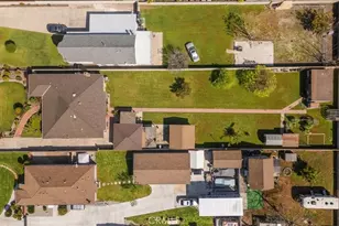 420 W Tichenor St, Compton, CA 90220 - Photo 34