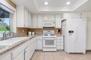 27857 Espinoza, Mission Viejo, CA 92692 - Photo 18