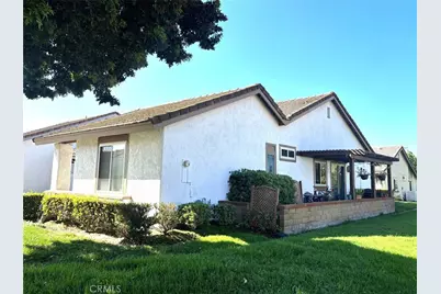 27857 Espinoza, Mission Viejo, CA 92692 - Photo 2