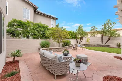 19140 Chandon Lane, Huntington Beach, CA 92648 - Photo 38