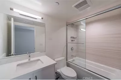 6016 W Beachwood Ln, Los Angeles, CA 90038 - Photo 4