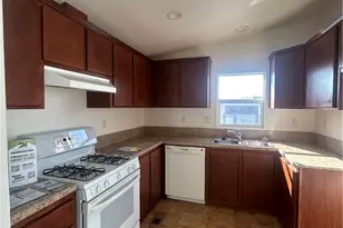 24725 Pennslyvania Ave, Lomita, CA 90717 - Photo 4