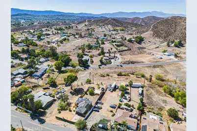 28492 Connecticut Drive, Menifee, CA 92587 - Photo 6