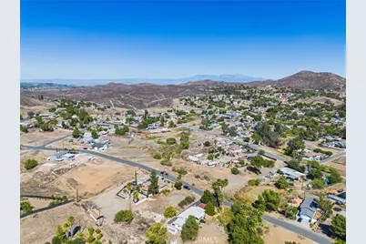28492 Connecticut Drive, Menifee, CA 92587 - Photo 20