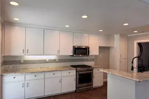 147 Encantado, Rancho Santa Margarita, CA 92688 - Photo 10