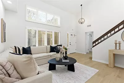 136 Encantado, Rancho Santa Margarita, CA 92688 - Photo 8