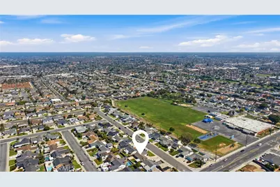 17441 Jefferson Lane, Huntington Beach, CA 92647 - Photo 34