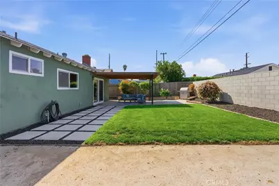 17441 Jefferson Lane, Huntington Beach, CA 92647 - Photo 30