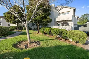 1555 Northrim Ct, San Diego, CA 92111 - Photo 32