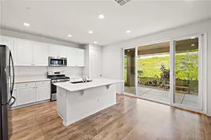 11662 Starlily Ct, Corona, CA 92883 - Photo 8