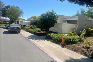 2189 Via Mariposa E, Laguna Woods, CA 92637 - Photo 22