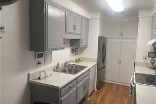 2189 Via Mariposa E, Laguna Woods, CA 92637 - Photo 6