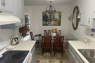 2189 Via Mariposa E, Laguna Woods, CA 92637 - Photo 4