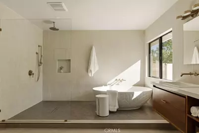 10722 Adams Circle, Villa Park, CA 92861 - Photo 20