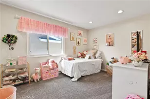 8482 Deepview Dr, Huntington Beach, CA 92646 - Photo 24