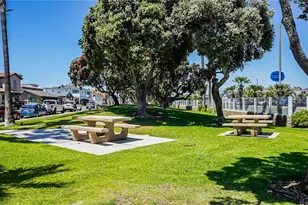 6601 Seashore, Newport Beach, CA 92663 - Photo 24