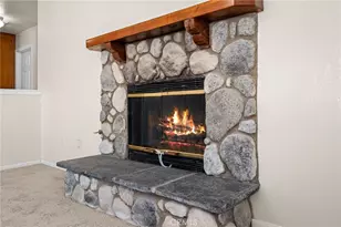 13904 Hidden Valley Rd, Victorville, CA 92395 - Photo 6