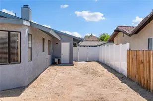 13904 Hidden Valley Rd, Victorville, CA 92395 - Photo 40