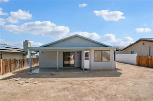 13904 Hidden Valley Rd, Victorville, CA 92395 - Photo 38