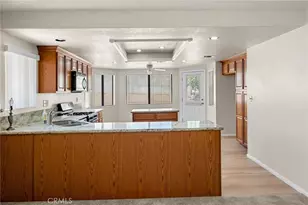 13904 Hidden Valley Rd, Victorville, CA 92395 - Photo 10