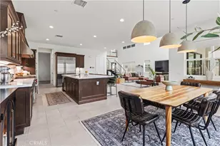 27526 Elderberry Dr, Valencia, CA 91381 - Photo 16