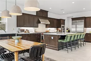 27526 Elderberry Dr, Valencia, CA 91381 - Photo 14