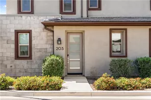 203 Lynx, Irvine, CA 92618 - Photo 6