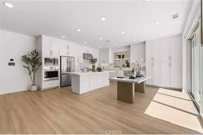 168 Somera, Irvine, CA 92602 - Photo 22