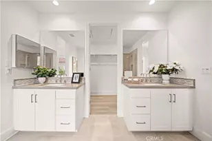 111 Donati, Irvine, CA 92602 - Photo 18