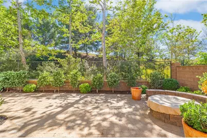 68 Pathstone, Irvine, CA 92603 - Photo 2