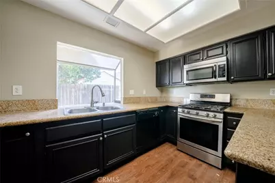 10235 Basalt, Mentone, CA 92359 - Photo 22