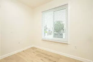 705 Bradshawe, Los Angeles, CA 90022 - Photo 10