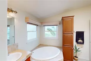 9850 Garfield, Huntington Beach, CA 92646 - Photo 18