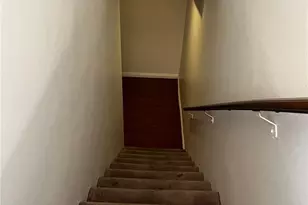 19451 Sherman Way, Reseda, CA 91335 - Photo 26