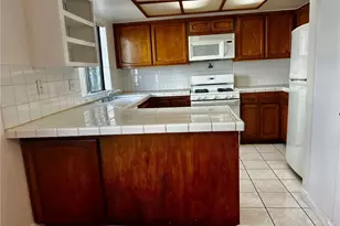 19451 Sherman Way, Reseda, CA 91335 - Photo 6