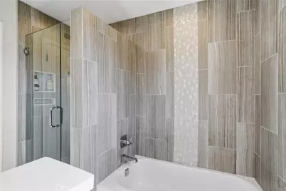 17502 Tuscan, Huntington Beach, CA 92649 - Photo 34