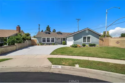 15001 Sussex Circle, Huntington Beach, CA 92647 - Photo 2